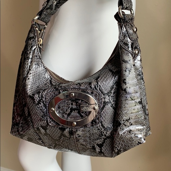 GUESS HOBO - Picture 7 of 7